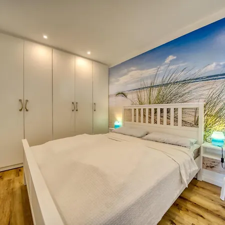 - Haus G, App 0g0903 Appartement
